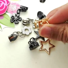 4Pcs #5 Zipper Pulls With Gold Chain - Star & Flower Zipper Locks Suitable For Bags, Clothing, Handbags - Nylon Zipper Pulls Suitable For DIY Crafts & Repair - Multicolor - View 2