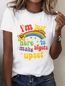 Bright Rainbow With A Positive Message Celebrating Diversity And Joy, Showcasing A Free And Courageous Spirit Against Intolerance. Fun And Comfortable Casual Women's T-Shirt. - 白色 - 查看 1