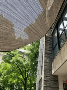 棕色遮阳网，透气高密度聚乙烯防紫外线遮阳帆，带孔眼，适用于阳台、露台、花园凉棚的隐私屏风，户外遮阳篷，适用于庭院、农场、宠物屋、后院游泳池、夏季户外活动和派对装饰 - 多色 - 查看 3