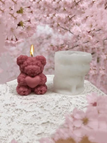 1件玫瑰蝴蝶结小熊生日礼物，拥抱爱心泰迪熊雕像，DIY蜡烛和硅胶模具 - A-白色 - 查看 1