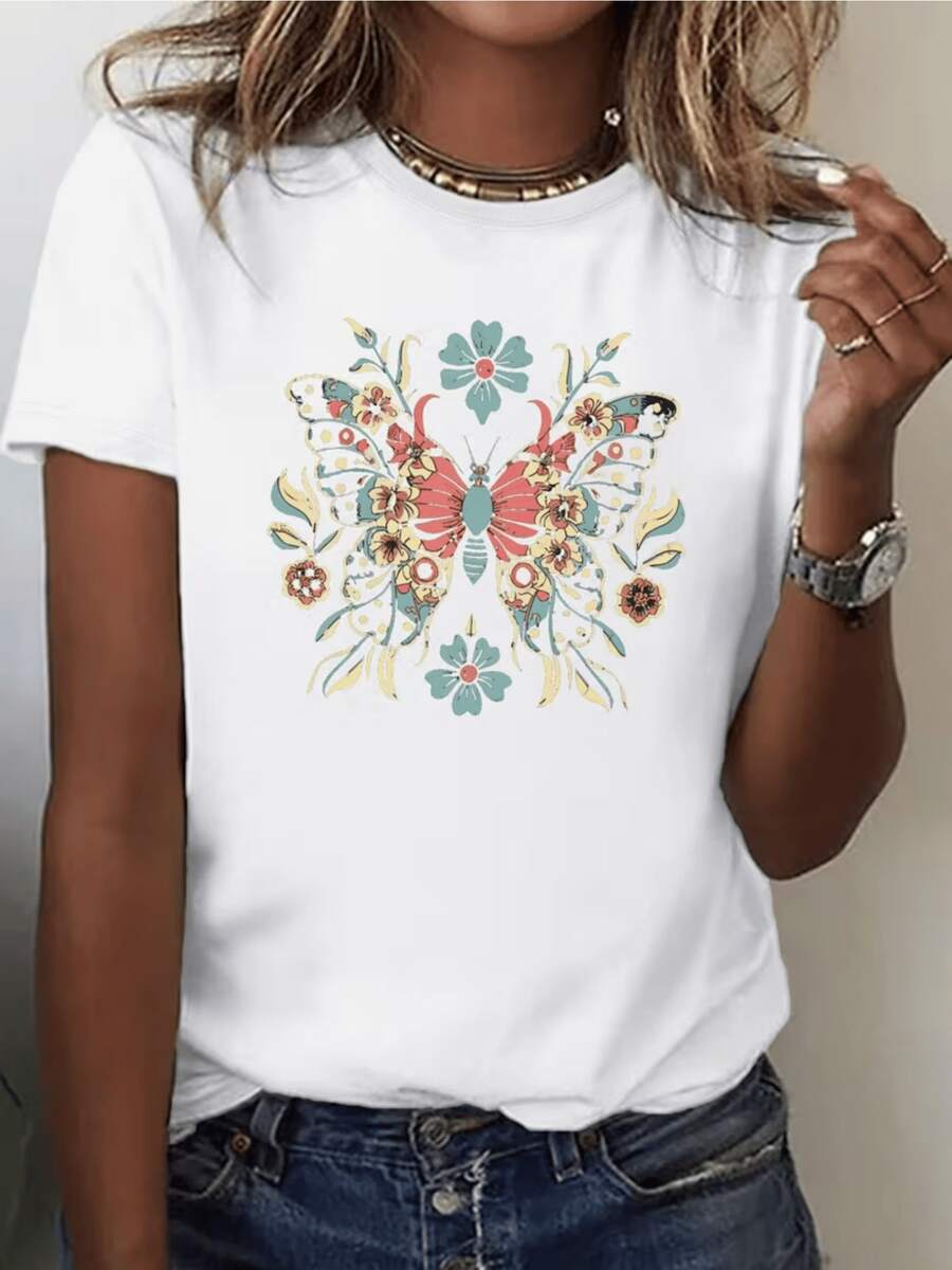 Mariposa formada por flores coloridas que simbolizan libertad transformación y belleza natural con detalles simétricos que evocan armonía y energía positiva camiseta de mujer casual moderna y cómoda para uso diario - Blanco - Ver 1