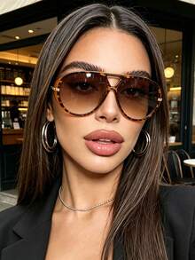 1pc New Summer Fashion Glasses, Retro Bohemian Metal Frame Large Square Leopard Print & Khaki Glasses, Elegant Daily Accessory, Suitable For Street Style, Runway, Beach Vacation - 1pc Aviator  Leopard Print - View 7
