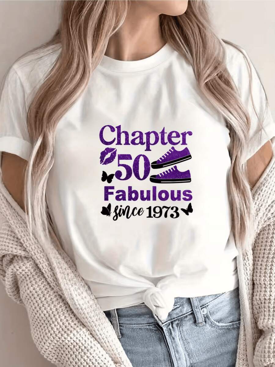 Text Featuring Purple Sneakers And Butterflies Optimistically Celebrating A New Chapter In Life, Highlighting Feminine Energy And Joy. A Modern, Comfortable, Casual Women's T-Shirt For Everyday Wear. - 白色 - 查看 1