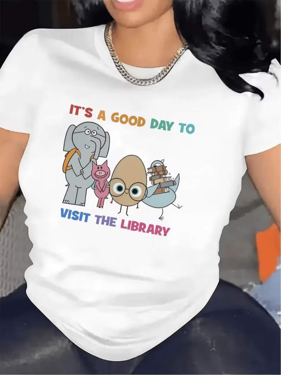 Cute Animals Accompanying An Egg Wearing Glasses And Carrying Books, Inspiring Reading And Positive Learning With Cheerful Colors And An Educational Message. Modern, Casual, Comfortable Women's T-Shirt For Book Lovers. - 白色 - 查看 1