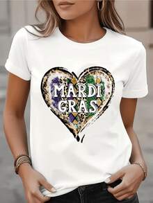 Corazón con patrones de Mardi Gras que simboliza alegría fiesta y libertad mezclando tonos dorados verdes y morados con textura salvaje de leopardo camiseta de mujer casual moderna ideal para celebrar con energía - Blanco - Ver 1
