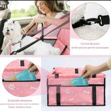 Este asiento para mascotas para el coche tiene un adorable diseño de huellas de patitas y huesos, e incluye una bolsa de almacenamiento plegable y una bolsa de viaje lavable. Es práctico, portátil y adecuado para perros y gatos pequeños. - Grau - Übersicht 3