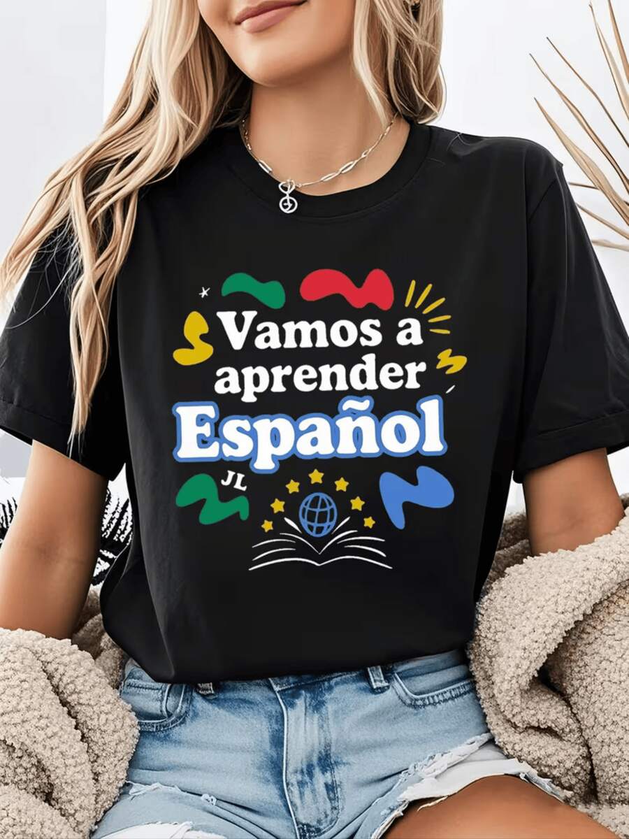 Colores vivos que simbolizan la alegría del aprendizaje y la conexión cultural hispana con formas dinámicas que evocan energía positiva camiseta de mujer cómoda y moderna para uso diario - Negro - Ver 1