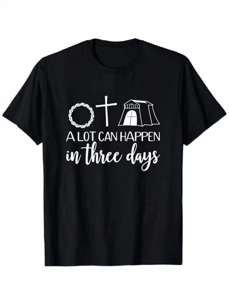 Symbols That Evoke Hope And Spiritual Renewal With A Crown, A Crucifix, And A Tomb Representing Faith, Perseverance, And Transformation. Comfortable, Casual Women's T-Shirt For Everyday Wear. - 黑色 - 查看 1