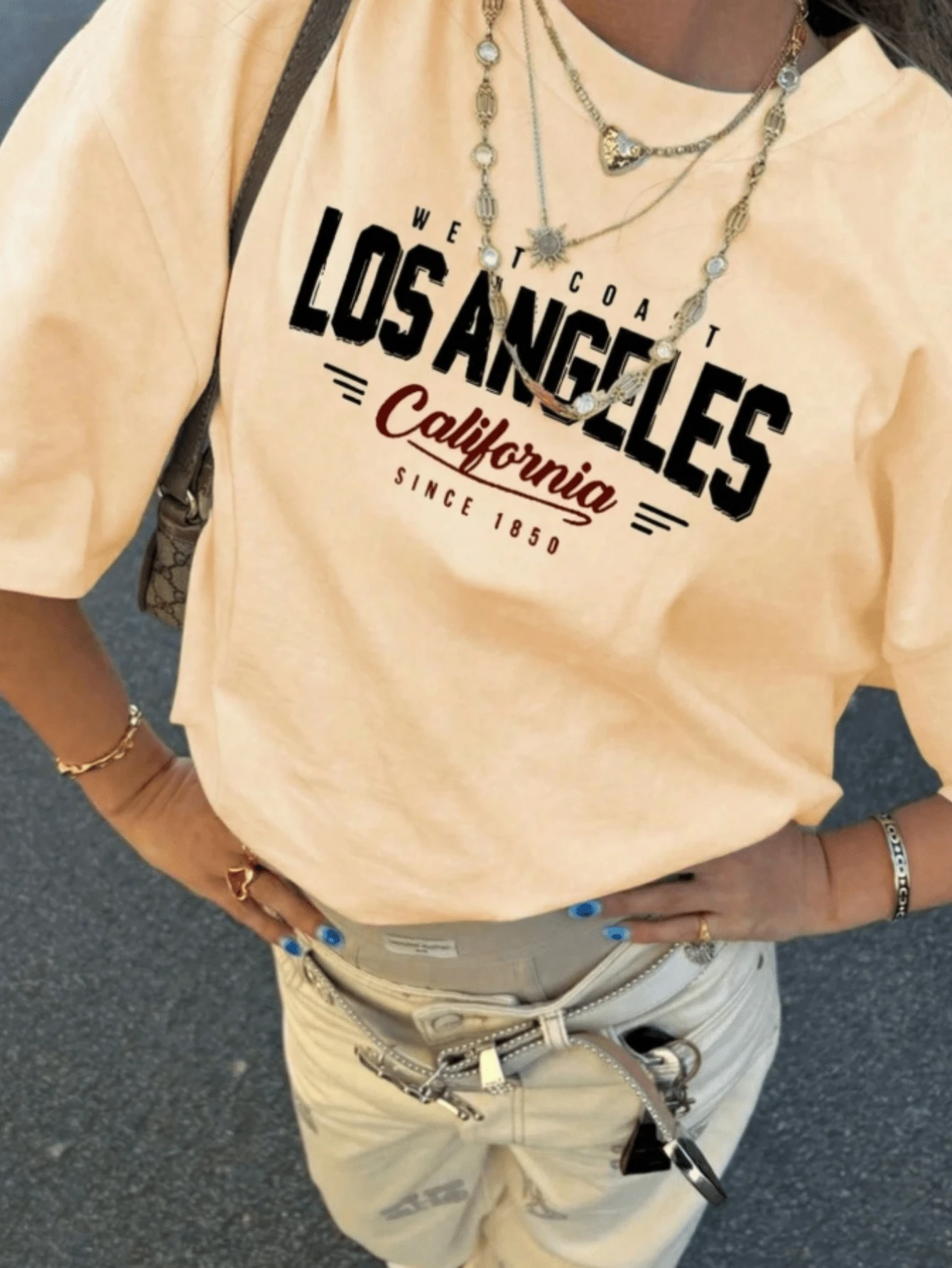 180 g Hecho en México, Moda Primavera/Verano 2026 Camiseta de manga corta, Estampado de dibujos animados, Estilo para parejas, Ropa interior/exterior, Cuello redondo informal para la oficina, Top unisex de una pieza - Albaricoque - Ver 1