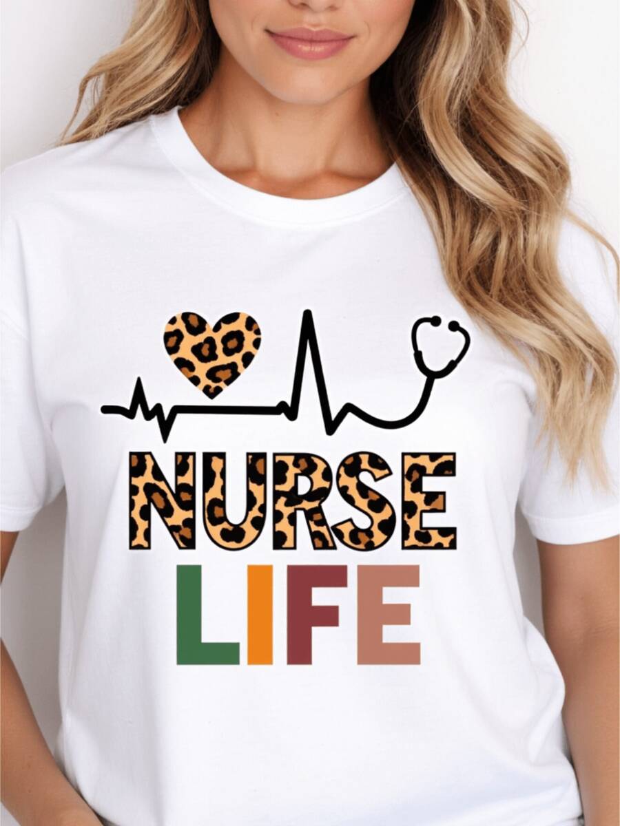Camiseta de verano casual para mujeres con cuello blanco y mangas cortas, hecha de tela suave y transpirable con diseño de corazón de leopardo. I para casa, vies y, hace un gran regalo para el día de San Valentín y lascua, y es  de arrugas