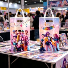 10个装 K-Pop 派对一次性礼品袋，塑料糖果袋，可爱卡通印花小礼品袋，适合 K-Pop 粉丝和儿童生日派对（款式随机） - 彩色 - 查看 4