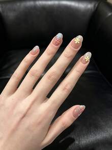 10Pcs Summer Colorful Flower Press On Nails, Short Square Nude Glitter Gradient Fake Nails, Handmade Reusable False Nail Tips For Women - Multicolor - View 3