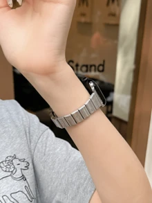 1条休闲流行扁平压纹替换表带，兼容45mm、44mm、40mm、49mm、46mm、41mm、38mm、42mm手表，兼容Series 11、10、Ultra、9、8、7、6、SE、5、4、3、2、1，不锈钢表带，适用于商务/通勤手表（49/45/44/42mm，银色） - 彩色 - 查看 6