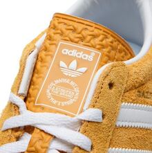 Adidas Giày thể thao cổ thấp bền chắc, thoải mái, dành cho nữ, màu vàng và trắng HQ8716 - Vàng và trắng - Xem 5