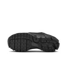 Giày Nike Zoom Vomero 5 Vast Grey, với chất liệu xốp tốc độ cao, lưới PU bền chắc, thiết kế cổ thấp và đệm khí, là một đôi giày chạy bộ đa năng, phù hợp cho cả nam và nữ, thích hợp cho việc tập luyện, đi lại trong thành phố và các hoạt động thường ngày. - màu đen - Xem 6