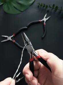 Portable Mini Needle Nose Pliers, Non-Slip Grip Multi-Function Small Pliers, Black Handle With Teeth Precision Model, Jewelry Beading Making Tool, Suitable For Home Repair, Wire Cutting, DIY Crafts And Summer Interest Creation - Pliers - View 1