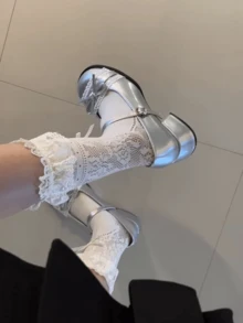 女士舒适粗跟玛丽珍鞋，蝴蝶结蕾丝装饰圆头搭扣鞋，甜美洛丽塔风格银色PU皮连衣裙高跟鞋，适合日常和派对穿着 - 銀色 - 查看 7