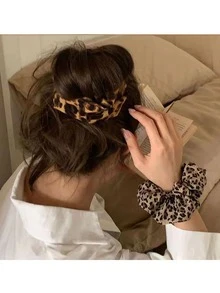 2pcs Elegant Retro Polka Dot & Leopard Print Fabric Scrunchies, Soft Elastic Hair Ties Suitable For Daily & Home Wear. Fashionable Ponytail Accessories With Classic Vintage Charm, Ideal For Wedding, Home Decor, Beauty Storage - Multicolor - View 3