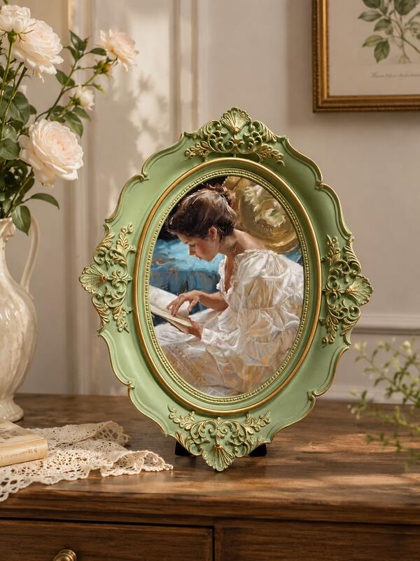 1pc Vintage Wall-Mounted Photo Frame, Oval Photo Frame Display Stand, Suitable For Living Room, Bedroom, Office; Ideal Choice For Graduation Season Photo Souvenirs, Best Friend Photos And Family Album Gifts