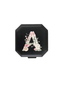 便携式药盒，粉白干花图案，A-Z字母图案，6格胶囊收纳盒，旅行药盒，迷你药盒（不含Q/Ux），6格药片管理盒，旅行防潮药片及维生素分装盒，旅行家庭露营户外徒步狩猎用药盒，药盒，药盒，医疗包，旅行配件，宿舍必备，母亲节礼物，教师节礼物，节日旅行必备 - 多色 - 查看 24
