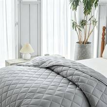 1pc Oversized Lightweight Soft Quilted Bed Cover, Thin Bedspread For Double Bed, All Season Bedding, Spring & Summer - Rhombus - Gray - View 5