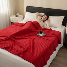 Manta Cobertor Casal Canelada Dupla Face Anti-alérgico Macia Premium 100% Hipoalergênico Tecido Inteligente Conforto Superior Não Encolhe Na Lavagem Coberta, Sofá, Cama, Pet - Vermelho - Visão 4