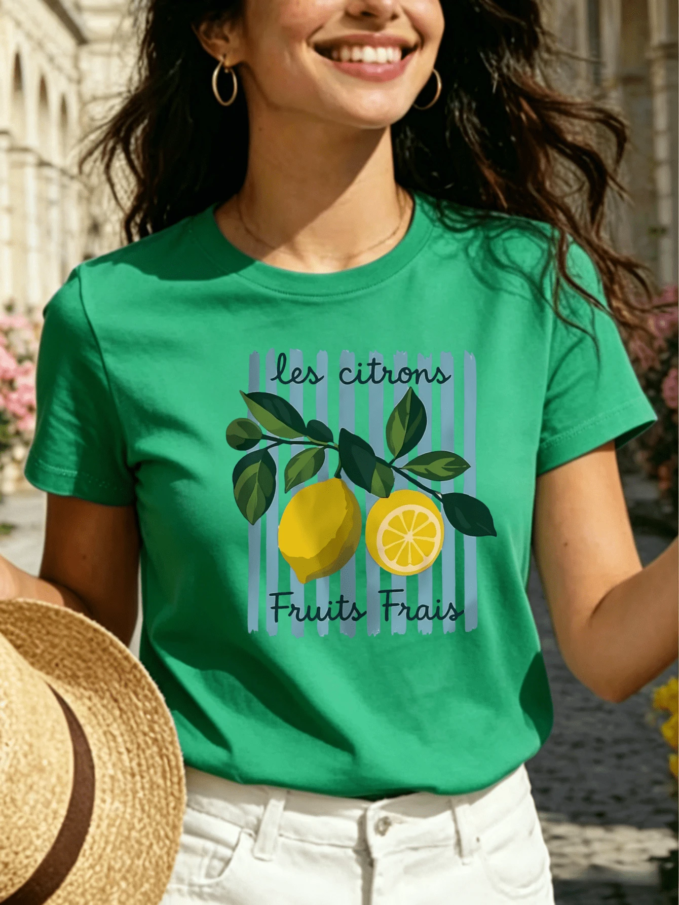 Women's Multicolor Short-Sleeve Crew Neck T-Shirt - Fresh French Style: Lemon Print "Les Citrons" - Versatile Garment Ideal For Holidays - Pure Cotton Basic T-Shirt - French-Themed Lemon Print - Casual And Fashionable Travel T-Shirt - 綠色 - 查看 1