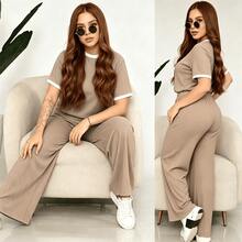 Comfort And Style In One Outfit! Upgrade Your Look With Our 2-Piece Set: A Ribbed Top And Super Comfortable Pants. Available In Various Colors. Women's 2-Piece Casual Set: Short-Sleeve Crew Neck Top And High-Waisted Loose Wide-Leg Pants - Ribbed Textured Loungewear Set For Summer And Yoga - 卡其色 - 查看 2