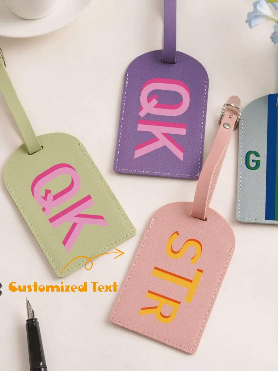 Tag de Bagagem Personalizada com Monograma Sombreado, Tag de Bolsa de Viagem Personalizada, Tag de Identificação com Inicial, Presente para Viajantes, Tag de Mala, Lembrança de Casamento para Viajantes, Tag de Bagagem, Tag de Mala, Presente para Viajantes, Tag de Identificação com Inicial, Lembrança de Casamento, Tag de Bagagem de Couro, Tag de Bagagem com Monograma, Tag de Bagagem Personalizada - Multicolorido - Visão 1