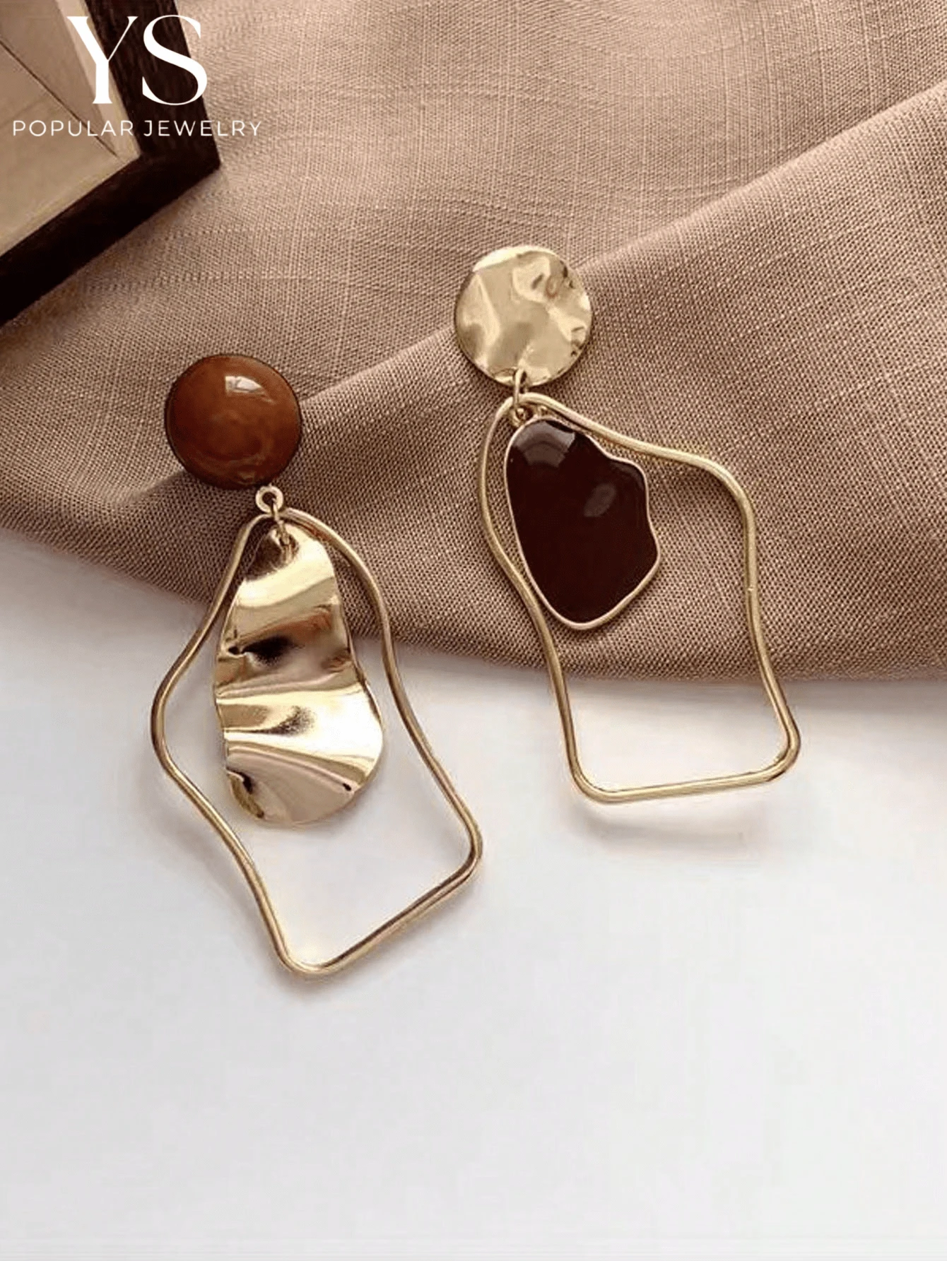 1 par de pendientes colgantes con diseño geométrico asimétrico con gota de resina y colores bicolor, nueva joyería de moda de las cuatro estaciones