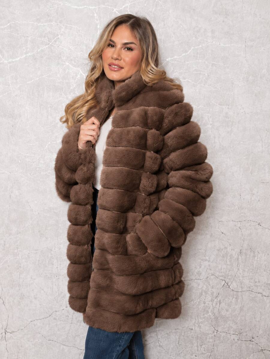 Women's Long Fleece Coat For Winter With Zipper And Pockets, Elegant And Warm - Chocolate Brown - View 1