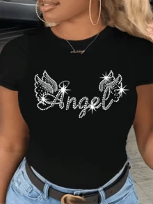 Alas brillantes que simbolizan pureza esperanza y luz divina creando una sensación celestial con destellos de energía positiva camiseta de mujer ajustada moderna y cómoda para uso casual - Negro - Ver 1