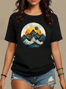 Blue And Gold Mountains Under A Rising Sun Symbolizing Freedom And Connection With Nature. Women's Casual T-Shirt With Modern Geometric Art, Ideal For Everyday Wear, Comfortable And Attractive. - 黑色 - 查看 8