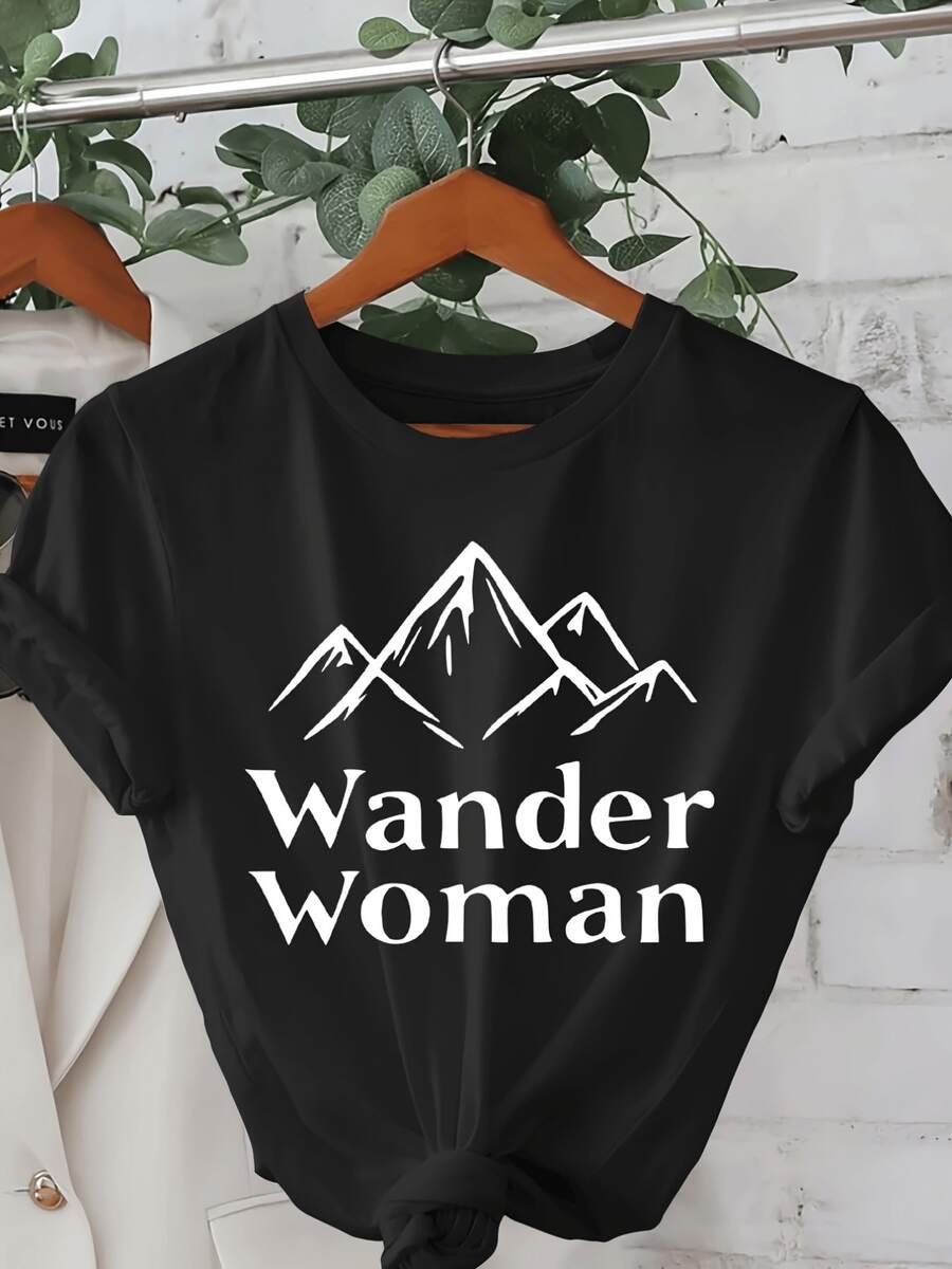 Montañas nevadas que simbolizan fuerza libertad y espíritu aventurero iluminadas por la idea de explorar nuevos caminos y superarse cada día camiseta de mujer casual moderna cómoda para viaje y ocio - Negro - Ver 1