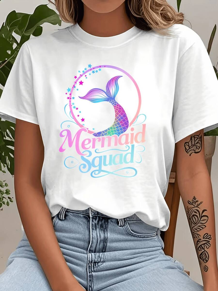 Cola de sirena brillante rodeada de estrellas de colores simboliza libertad fantasía y unión mágica bajo el mar camiseta de mujer con estampado moderno y casual - Blanco - Ver 1