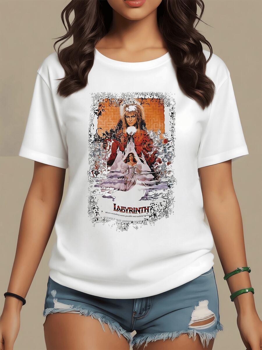 Mystical Figure Where A Woman Dressed In White Confronts Fantastic Creatures In A Symbolic Labyrinth Representing The Inner Journey Towards Freedom And Self-Discovery. Women's Casual T-Shirt For Stylish And Comfortable Everyday Wear - 白色 - 查看 1