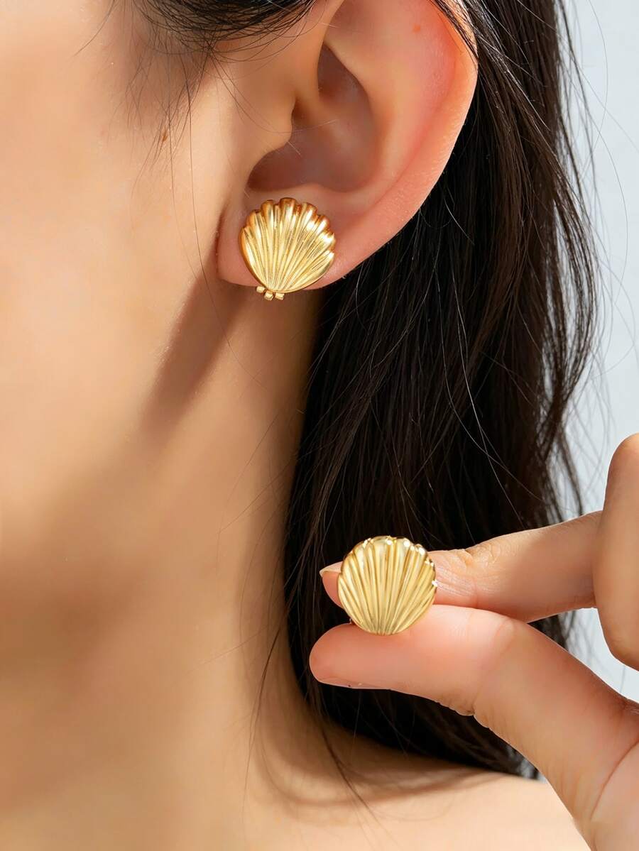 1 Pasang Anting Jepit Minimalis dari Logam, Tidak Perlu Tindik - Emas - View 1