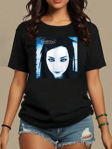A Woman's Face Amidst Blue Lights Symbolizes Introspection And Inner Strength, Evoking Deep Emotions And A Connection To The Spiritual. A Modern, Comfortable, And Stylish Casual Women's T-Shirt With Artistic Flair. - 黑色 - 查看 8