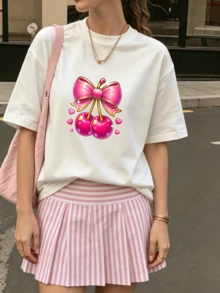 Women's Multicolor Short-Sleeve Crew Neck T-Shirt - "Sweet & Cool" Cherry And Bow Print - Versatile Summer Top - Pure Cotton Basic T-Shirt - "Sweet & Cool" Cherry And Bow Print - Casual, Modern, And Perfect For Everyday Wear - Loose Fit T-Shirt - Adorable Cherry And Bow Print - Ideal For Summer Outings - 白色 - 查看 2