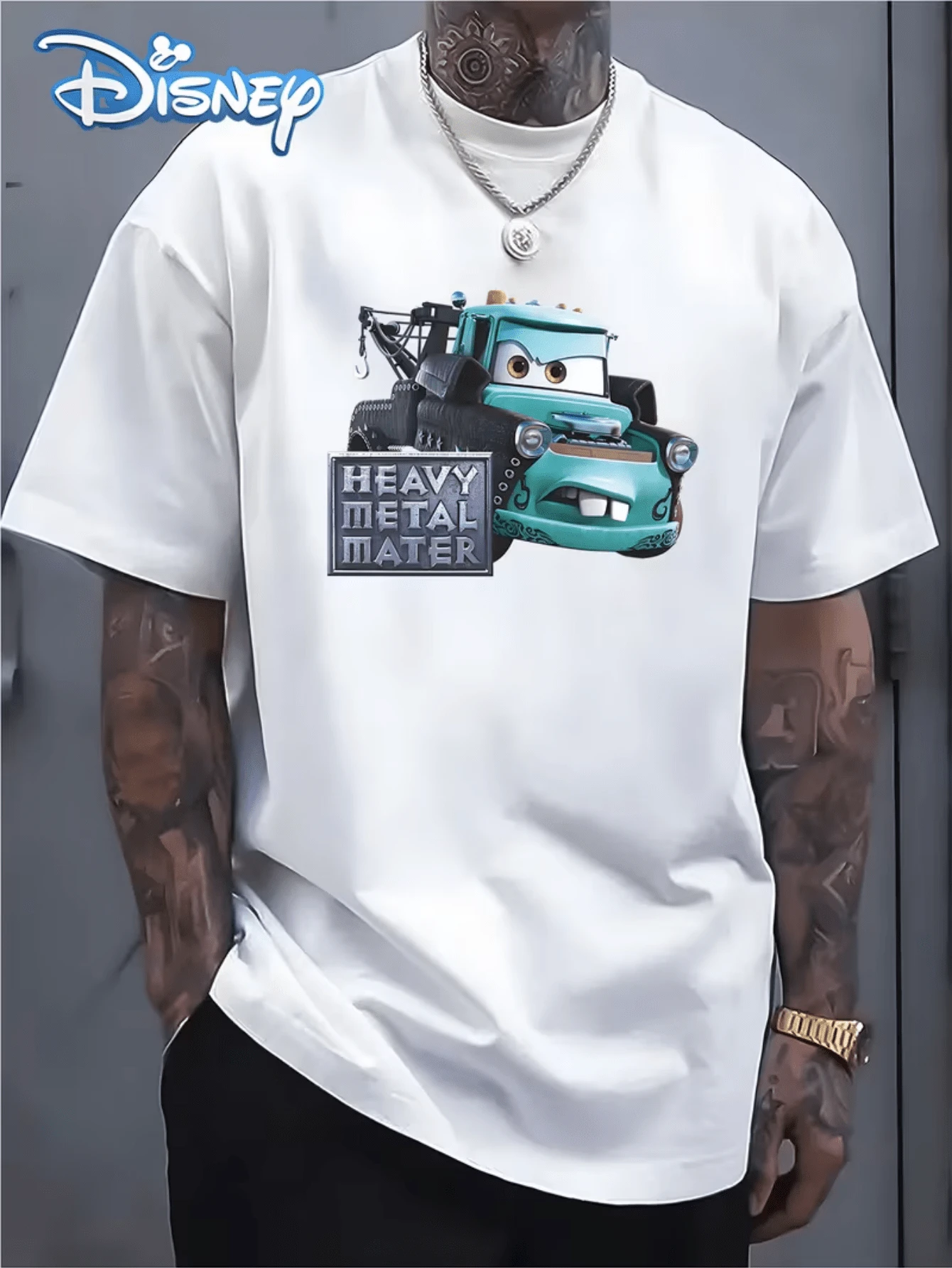 (Disney Licensed T Shirts)Disney PIXAR1 Cars Heavy Metal Mater Graphic Tee Men's Oversized Crew Neck Short Sleeve T-Shirt, Casual Streetwear With "Heavy Metal Mater" Tow Truck Print, Retro Cars Movie Double-Sided Loose Fit Casual Top, Mens Clothes, Men, Ropa De Hombre, Summer Clothes, Men Shirts, Graphic Tees, Disney Outfits Men, Graphic Tees, Camisetas Para Hombre, Camisas Para Hombre, Summer Outfits For Men, Father's Day Gift, Perfect Gift For Family And Friends, Which Are Necessary For Birthday Parties, Disney Shirts, Mens Clothes, Summer Clothes, Officially Licensed Disney T-Shirts, Disney Men's And Women's Spring/Summer Fashion Casual Short-Sleeve T-Shirts, Disney Top - 白色 - 查看 1