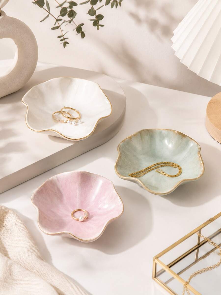 Decorative Lotus Leaf Tray With Gold Rim, Multi-Functional Ceramic Storage Dish, Suitable For Jewelry, Cosmetics, Small Items, Ideal For Bedroom, Bathroom And Entryway