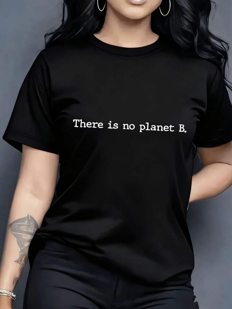 Una elegante camiseta de mujer con un diseño creativo con un estampado de lema de letras, hecha de puro suave y cómodo. Esta camiseta de manga corta es fácil pero moderna, casual pero elegante_8