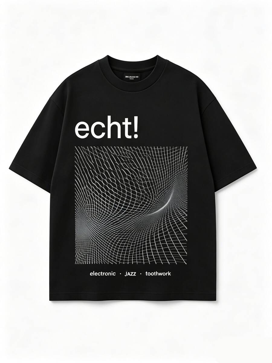 T-shirt homme REAL! à col rond et imprimé graphique, noir, style techwear, manches courtes, motif géométrique. Inspiré par l'esthétique minimaliste du groupe électronique belge real!, ce t-shirt streetwear ample est idéal au quotidien, pour les concerts, les sorties entre amis et les moments de détente. Confectionné en coton mélangé respirant, il constitue un cadeau parfait pour un anniversaire, les fêtes ou tout autre événement, pour les fans de real!, les amateurs de techwear et les mélomanes. Un incontournable de la mode en toute saison. - Noir - Voir 1