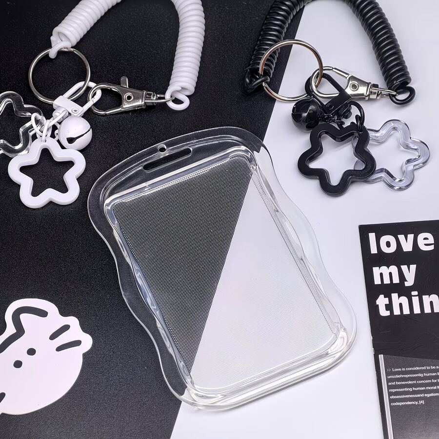 3件套加厚可扩展证件卡套,带钥匙扣和腕带,透明PVC卡套,带安全锁,防盗设计,耐用证件套,适用于学生证和校园卡,是理想的返校礼物 - 彩色 - 查看 1