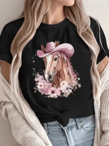 Horse With Pink Hat Surrounded By Flowers Representing Noble Strength And Freedom Of The Feminine Spirit In A Natural Environment. Casual And Modern Women's T-Shirt - 黑色 - 查看 8