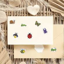 500 autocollants de transfert laser avec des thèmes d'insectes et de petits animaux, convenant pour décorer des comptes, des journaux, des cartes de vœux, des coques de téléphone ou des boîtes d'emballage cadeaux tels que des abeilles, des papillons, des coccinelles, des chenilles, des lucioles, des escargots, des sauterelles et des pelles. Beaux autocollants pour enveloppes, cadeaux pour les élèves pendant l'année scolaire et cadeaux pour les enseignants. - Ensembles - Voir 4