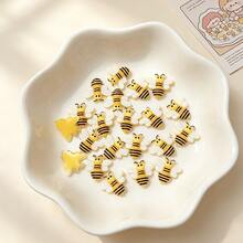30/50/100 chiếc hình ong nhỏ bằng nhựa 10mm được vẽ tay, đá giả kim cương hoạt hình mặt phẳng nghệ thuật, đồ trang trí DIY cho sổ lưu niệm, đồ thủ công mỹ nghệ. - Nhiều màu - Xem 9
