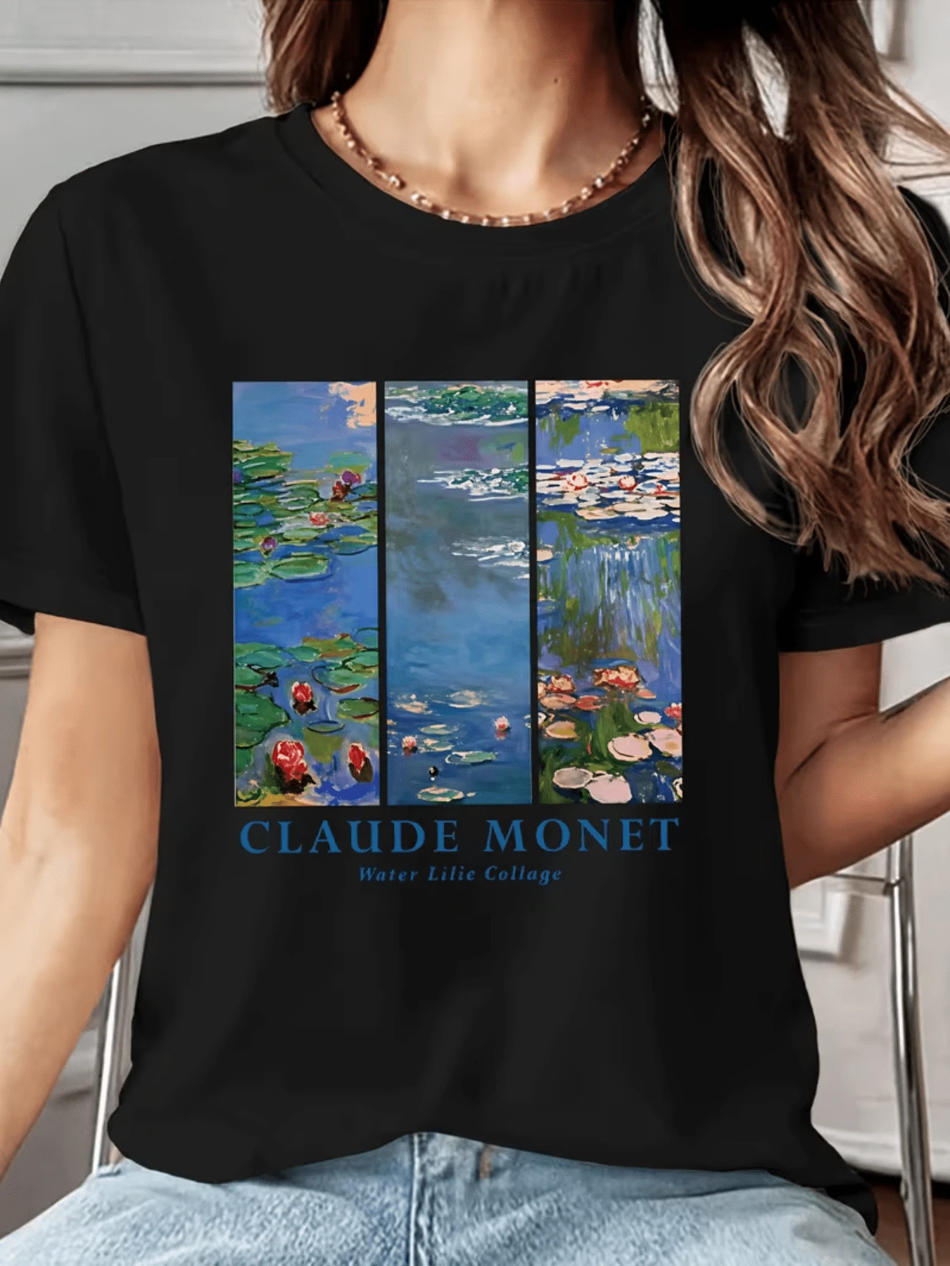 Reflection Of A Pond Filled With Lilies And Colorful Lights That Evoke Calm And Natural Art. Women's Casual Modern Comfortable T-Shirts For Everyday Wear - 黑色 - 查看 1