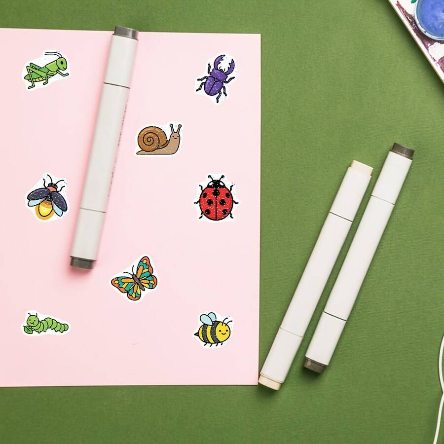 500 autocollants de transfert laser avec des thèmes d'insectes et de petits animaux, convenant pour décorer des comptes, des journaux, des cartes de vœux, des coques de téléphone ou des boîtes d'emballage cadeaux tels que des abeilles, des papillons, des coccinelles, des chenilles, des lucioles, des escargots, des sauterelles et des pelles. Beaux autocollants pour enveloppes, cadeaux pour les élèves pendant l'année scolaire et cadeaux pour les enseignants. - Ensembles - Voir 1
