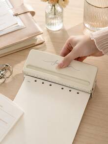 Dụng cụ đục lỗ giấy 6 lỗ cho sổ kế hoạch dạng rời - Dụng cụ văn phòng phẩm và trường học - A - Xem 7